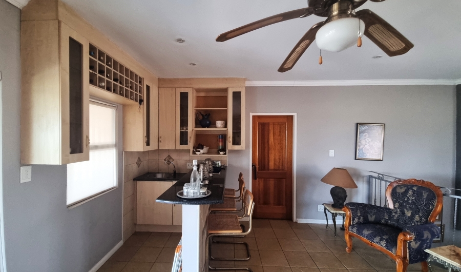 5 Bedroom Property for Sale in Melodie North West